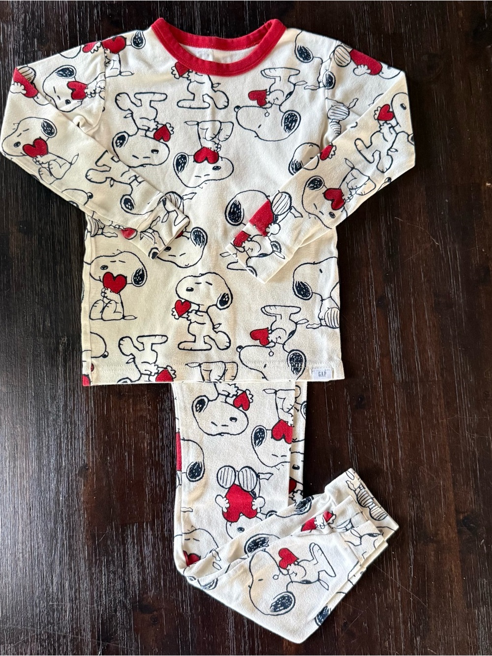 GAP Snoopy Heart Pajama Set - Cream & Red